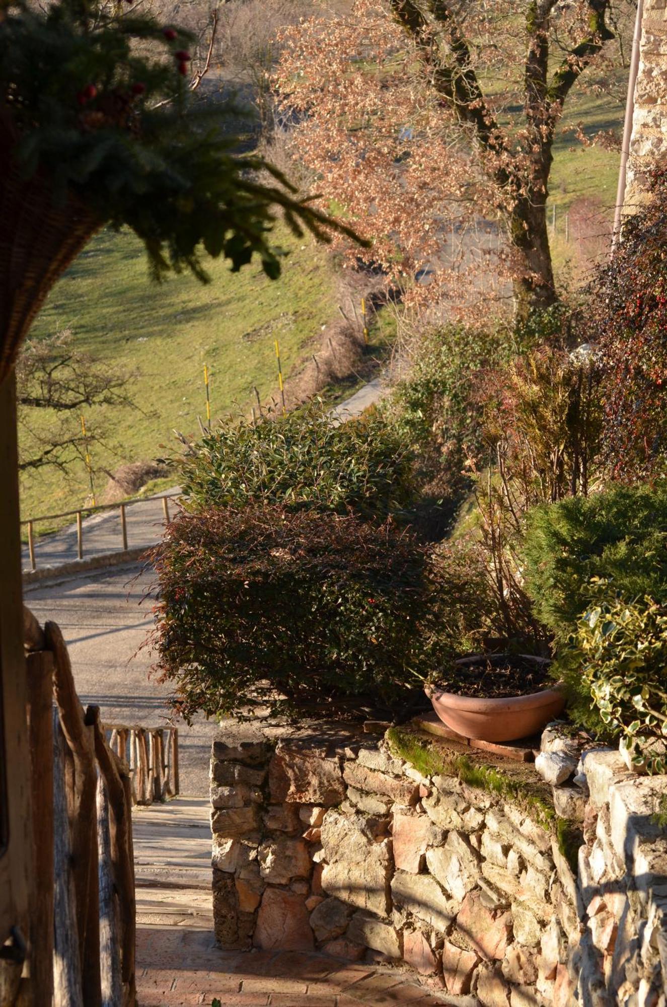 Agriturismo Pettino Кампело сул Клитуно Екстериор снимка